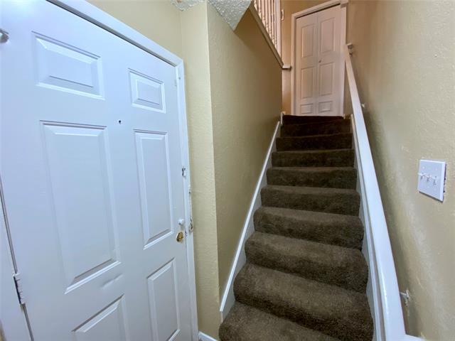 Foto del edificio - 9823 Summerwood Cir