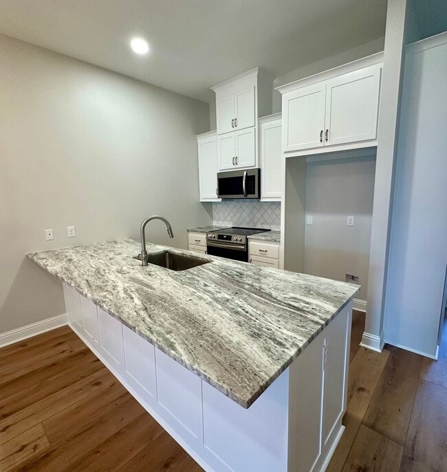 Building Photo - 13755 Rivanna Ln