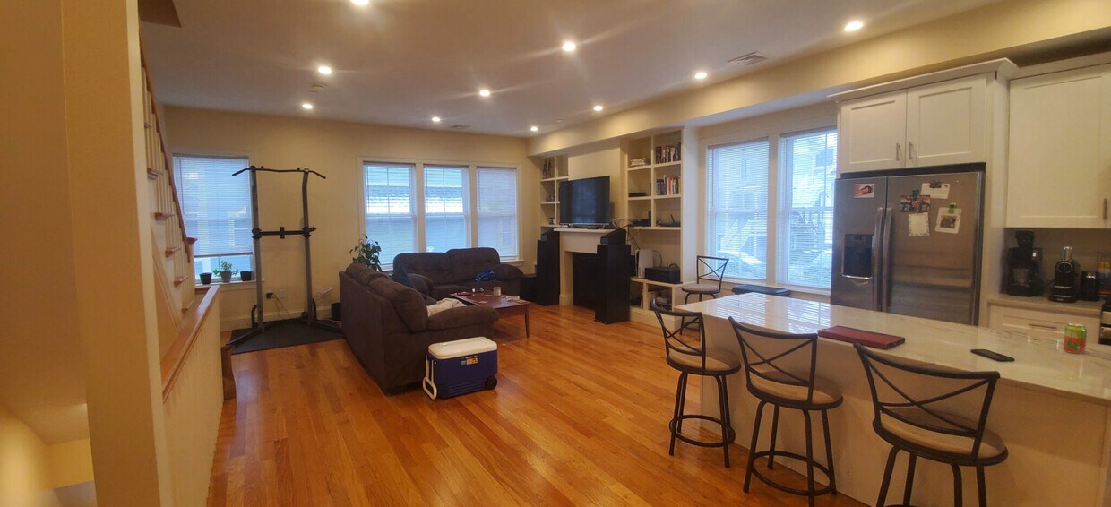 Foto principal - 7B Sparhawk St