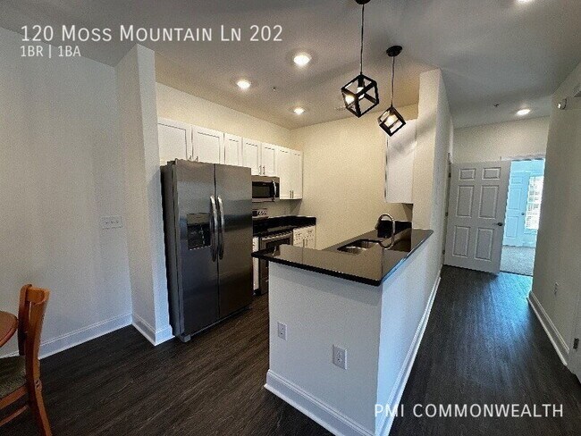 Building Photo - 120 Moss Mountain Ln
