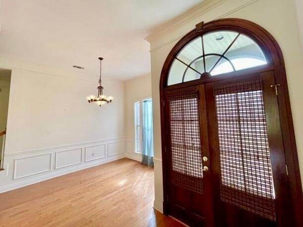 Foto del edificio - 1525 Elderberry Loop