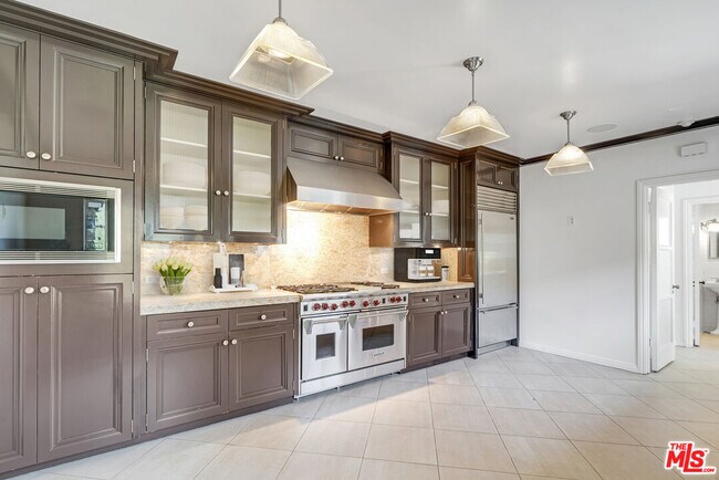 Foto del edificio - 434 Smithwood Dr