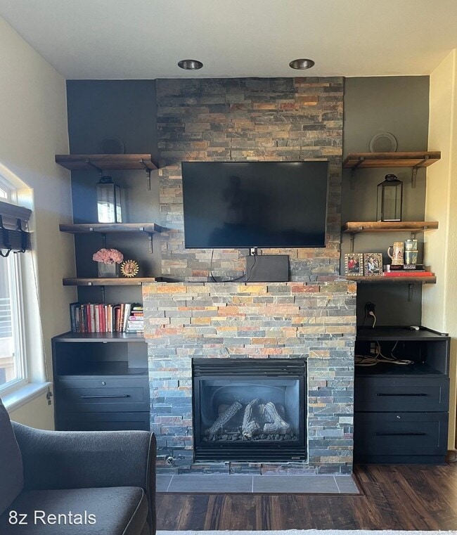 Foto del edificio - 3 br, 2 bath House - 5359 Balsam St Unit 201