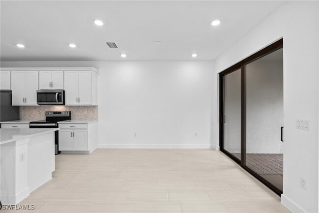 Building Photo - 4286 Sonoma Oaks Dr