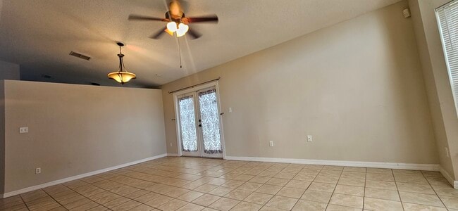 Building Photo - 206 Panorama Dr