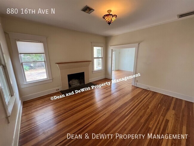 Foto del edificio - 880 16th Ave N