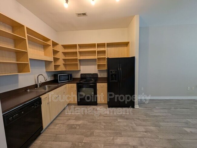 Foto del edificio - 1020 E 36th St