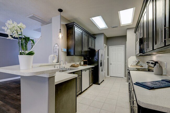 Foto del edificio - 182 W Stedhill Loop