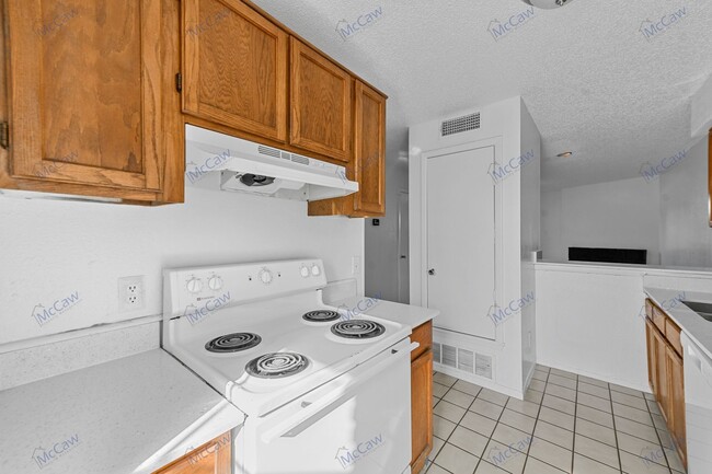 Foto del edificio - 8108 Foxfire Ln