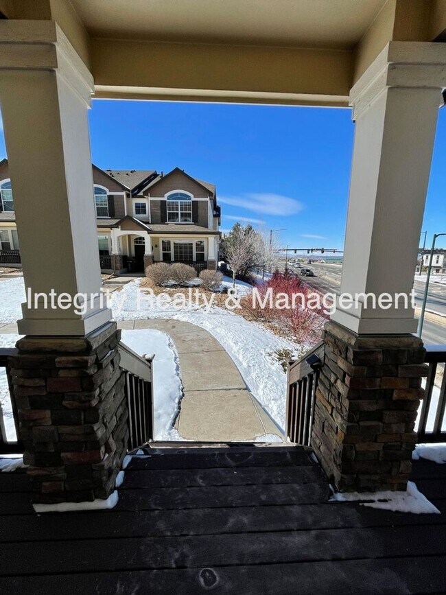 Foto del edificio - 1399 Turnberry Pl