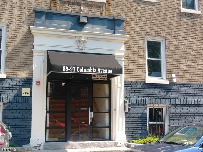 Building Photo - 89 Columbia Ave