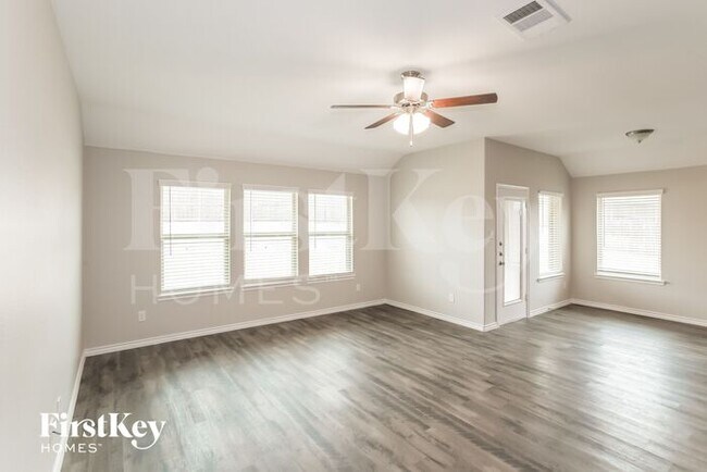 Building Photo - 3308 Garden Valley Ct