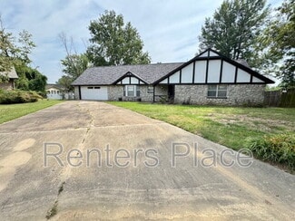 Building Photo - 625 Rosewood Ct