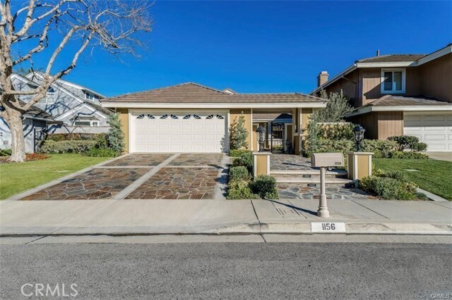 Foto principal - 1156 Kingston St
