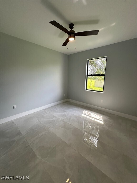 Foto del edificio - 2218 SW 25th St