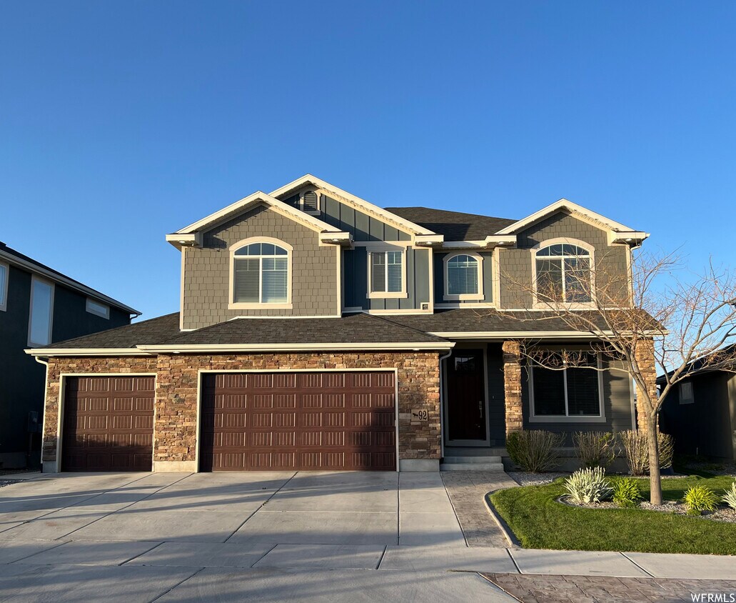 Primary Photo - 92 N Eden Way