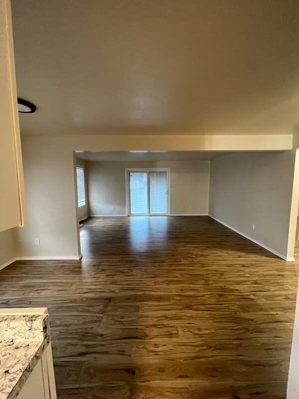Foto principal - 202 W Wallace St