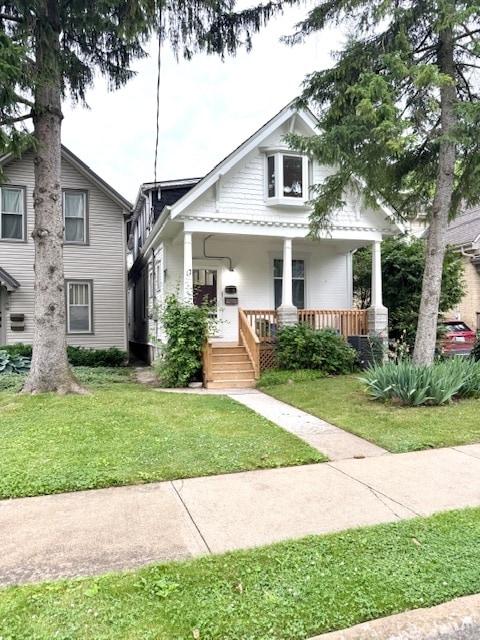 Building Photo - Charming 2 + Den Bedroom In OLD NORTH for Rent - ALL INCLUSIVE LIVING!