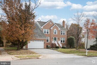 Building Photo - 14209 Floral Park Dr