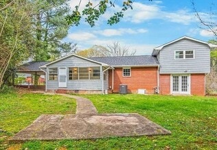 Building Photo - 2308 Elbon Dr