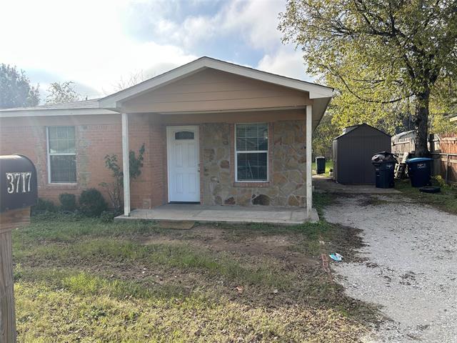Foto principal - 3717 N Crump St