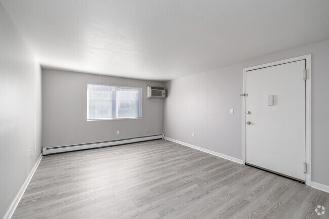 Cupido - 2 habitaciones, 1 baño - 855 pies cuadrados - Sala de estar - Valentine Gardens