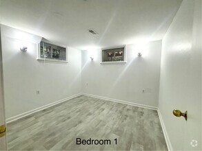 Building Photo - 73 Westbourne Av