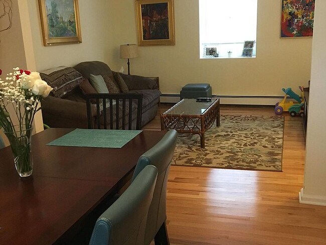 Living room - 34 Elk Rd