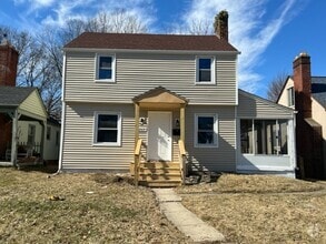 Building Photo - 1019 Geers Ave