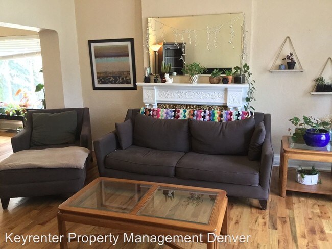 Foto del edificio - 4 br, 1.5 bath House - 2344 Franklin Street