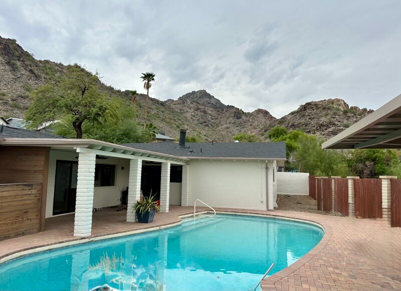 Foto principal - 2439 E Lincoln Cir