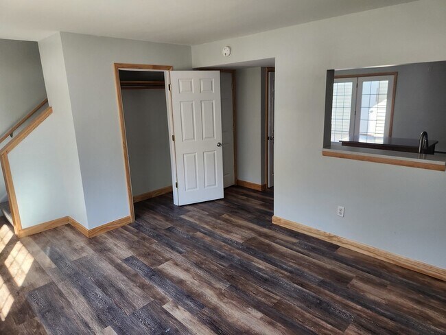 Foto del edificio - 279 Governors Park Rd