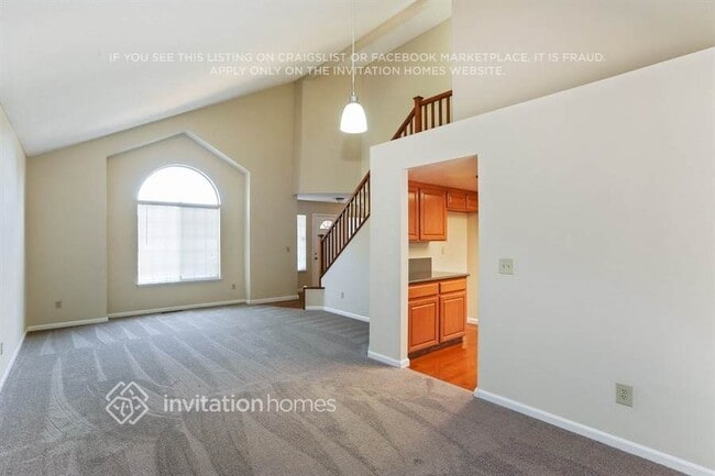 Building Photo - 3855 Rockford Dr