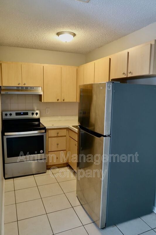 Building Photo - 4209 E Okara Rd