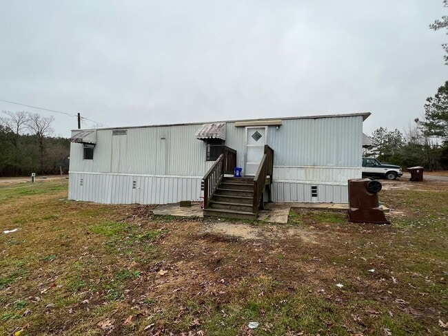 Building Photo - 2 Bedroom 1 Bath for rent