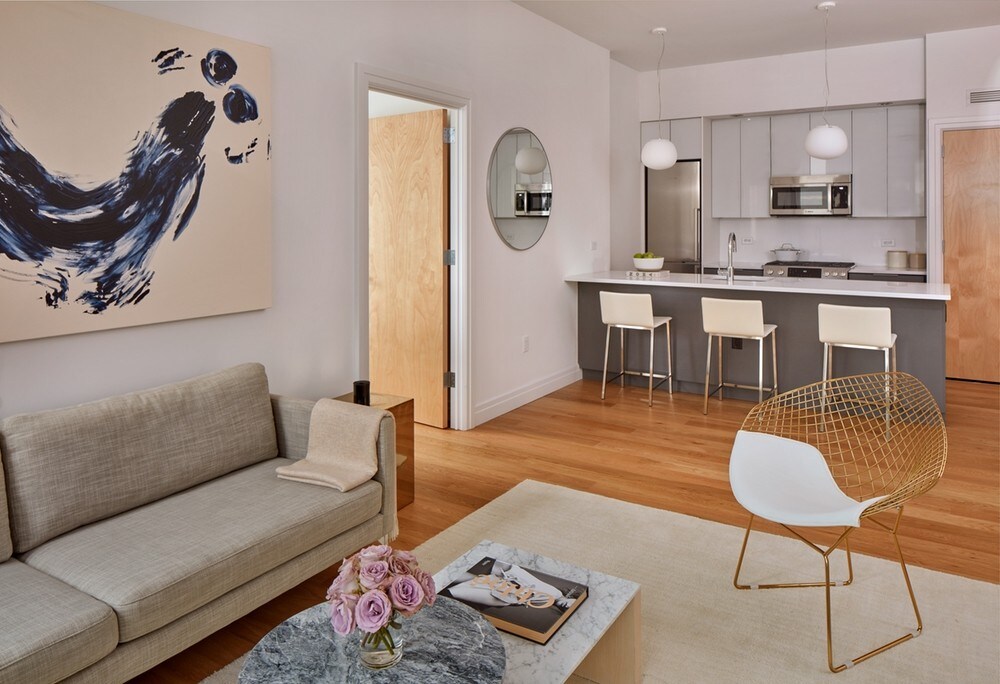 Foto principal - 325 Kent Ave