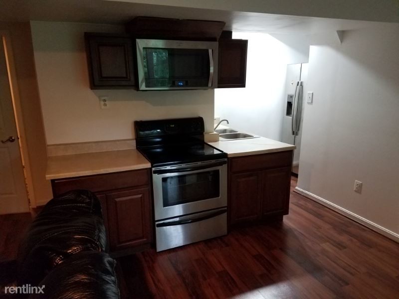 Primary Photo - 2 br, 1 bath Apartment - 11015 Old York Rd