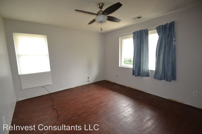 Foto del edificio - 676 W North Bend Rd