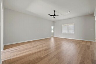 Building Photo - 3026 Banyan Dr