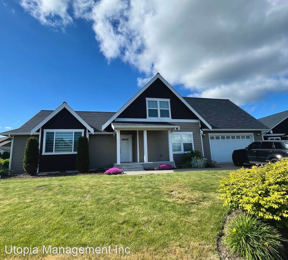 Primary Photo - 4 br, 3 bath House - 5479 Blue Sky Way
