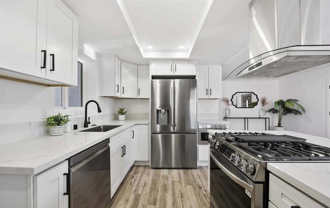 Foto del edificio - 2537 Davis Ave