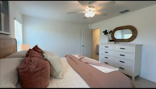 Building Photo - 17712 Paradiso Wy