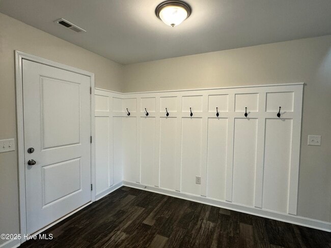Building Photo - 314 James Hedrick Ct