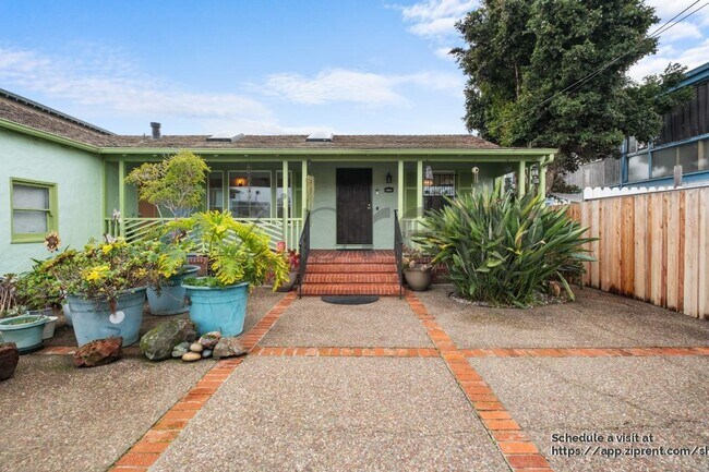 Foto del edificio - 3606 Barrett Ave