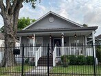 Foto principal - 4304 Garrow St