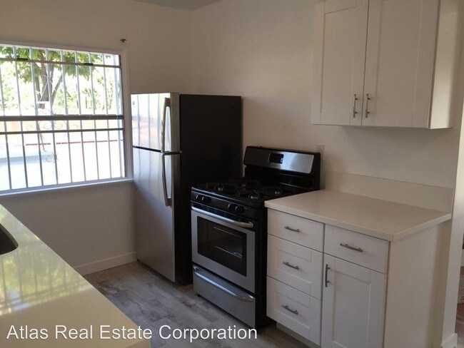 Building Photo - 1 br, 1 bath  - 3915 Frances Avenue