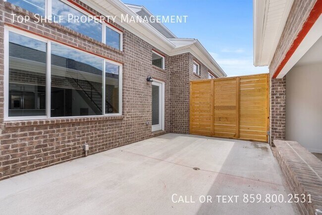 Building Photo - Take a Look At This!