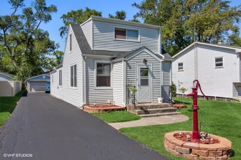 4004 N Lincoln St, Westmont, IL 60559 House Rental in Westmont, IL