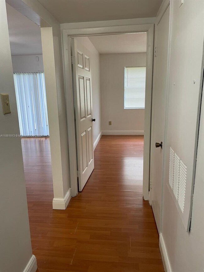 Foto del edificio - 15315 SW 106th Terrace