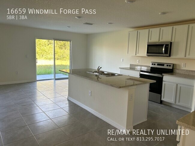 Building Photo - SECTION 8 WELCOME! 16659 Windmill Forge Pa...